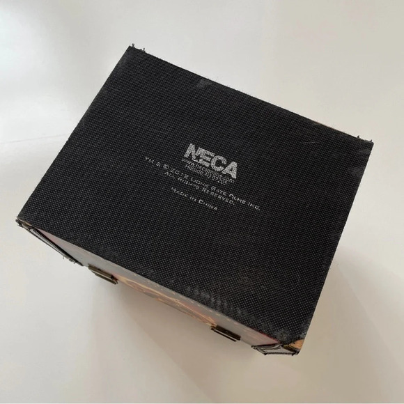 The Hunger Games Mockingjay Treasure Box Storage Chest Collector’s Item - Picture 14 of 15